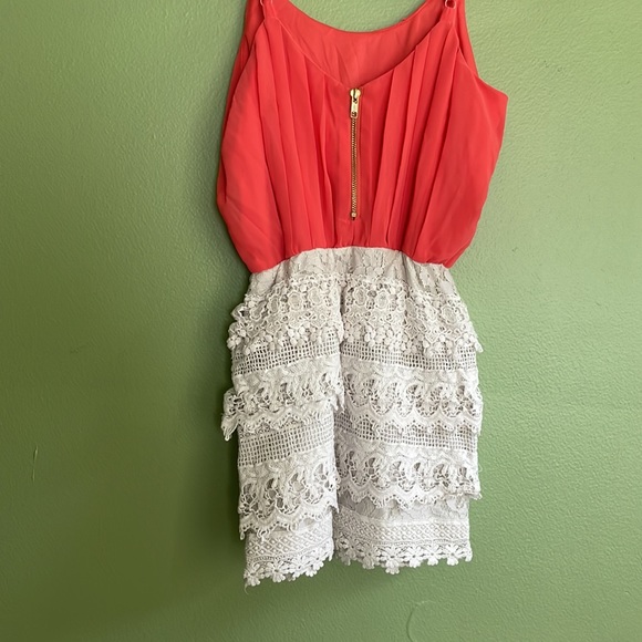 Dress - Picture 4 of 5